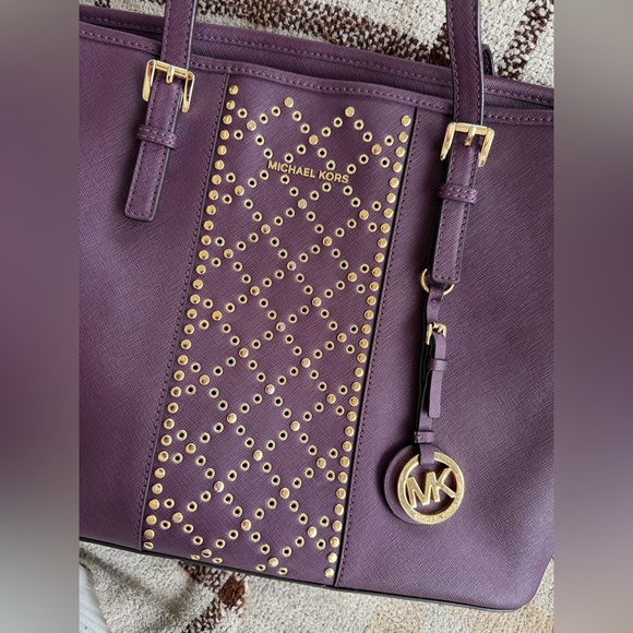 Jet Set Travel Grommeted Saffiano Leather Tote - Picture 7 of 9